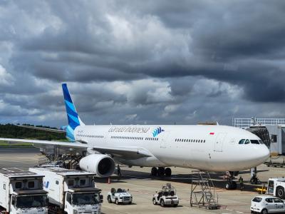 50代夫婦遺跡観光 デンパサール空港編