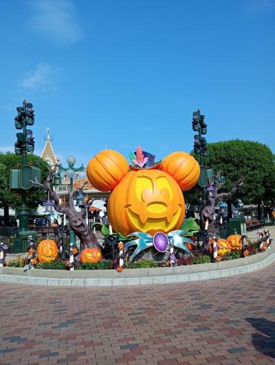 51歳母と23歳娘の２人旅。グレーターベイ航空で行くハリウッドホテルに泊まる香港ディズニーランドの旅