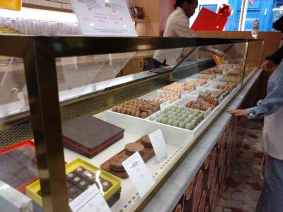 パリでお土産のマカロンにチャレンジ（9月中旬）