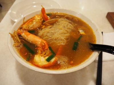 クアラルンプール+αの旅 ⑦ [2日目] (絶品麺の昼食、パビリオンでショッピング)