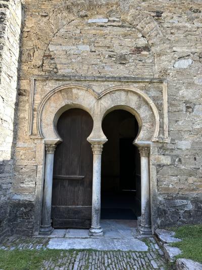 2024年スペインロマネスクの旅 エル・ビエルソ編3 サンティアーゴ・デ・ペニャルバ (Peñalba de Santiago)