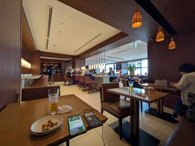 2024JUL「JALマイルで行く甲子園夫婦旅」（4_伊丹空港で時間をつぶして帰宅_ITM→HND）