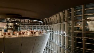 初搭乗のANAプレミアムクラスで東京・新国立美術館へ