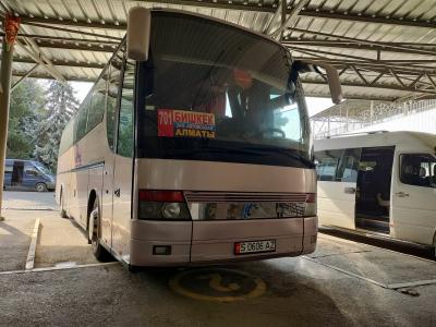 【アルマトイ～ビシュケク】（３）国境越え編