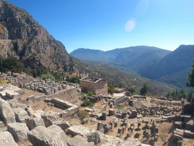 ワンワールドのビジネスクラスで行く女1人世界一周旅行④(アテネとデルフィ編)