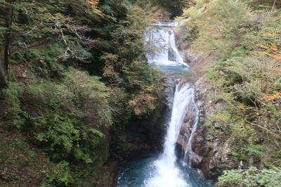 森林セラピーに行ったら､西沢渓谷も少し紅葉が始まっていました