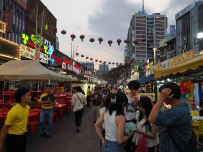 ②クアラランプールで現地スタッフと同窓会(KLIA建設:設計チーム)2/2