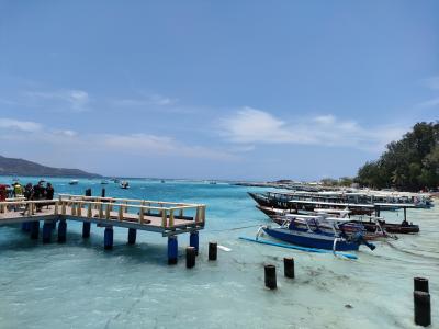 ゆっくりするならSapitへ。滝に打たれるならAir Terjun Sendang Gileへ