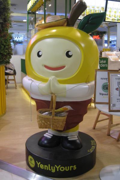 今回のフライト、宿、そして食♪