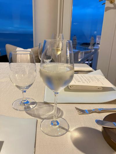 窓からの絶景、葉山ホテル音羽の森 その2