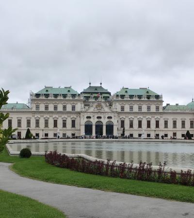 中央ヨーロッパ３ヵ国・世界遺産と歴史をめぐる旅！ 5日目後半、オーストリア・ベルヴェデーレ宮殿とケルントナー通りの街歩き編