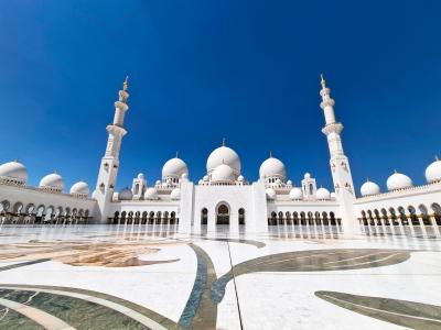 キャセイのビジネスクラスで行く!ドバイ3泊5日!その4ー3日目はアブダビへGO!ー