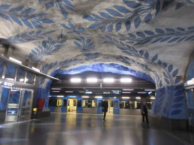 長年の夢がかなったフィヨルドを見に行く旅　2024.7  vol.6～ ストックホルム中央駅　ドロットニングホルム宮殿　マリエフレッド　～