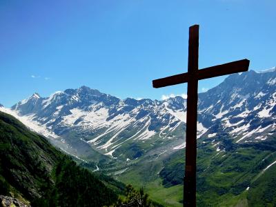 スイス・ハイキングの旅 2024夏(3)レッチェンタールのクリンデルリッカに登る