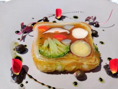 年末大掃除をブッチでお出かけ フレンチ忘年会　2024.12