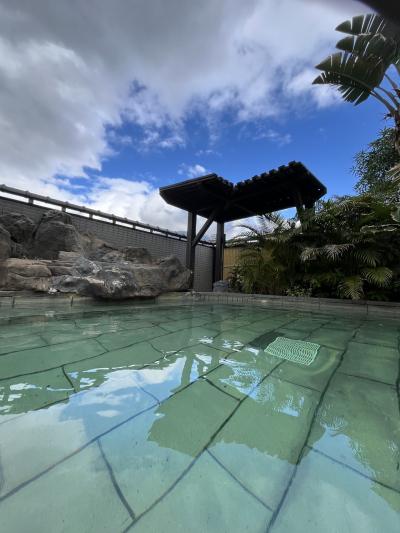 走って食べて買いまくり台湾2日目前編~阜杭豆漿、甜満、甘水堂、北投温泉水都温泉会館で日帰り露天風呂と温泉たまご体験