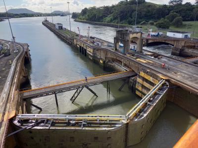 3. コーラル・プリンセスでパナマ運河クルーズ&NY《パナマ運河》