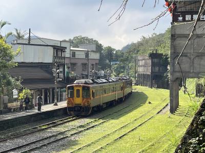 年末年始は台湾２人旅No.４＜平渓線＞十分でランタンを飛ばそう　おいしいランチ　菁桐の炭鉱跡地おさんぽ