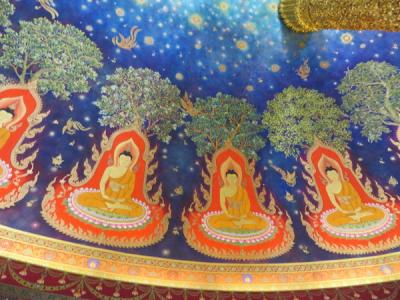 タイの魅力に惹かれて☆5日間④ワットパクナム、ワットクンチャン