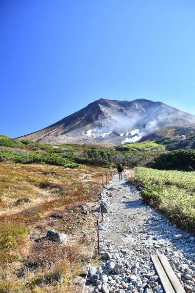 2024秋 北海道の百名山と秘湯の旅。十勝岳と十勝岳温泉と旭岳と旭岳温泉と。
