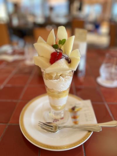 洋梨パフェ登場の「フルーツパーク富士屋ホテル」後編