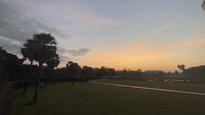 アンコールワットでサンセット