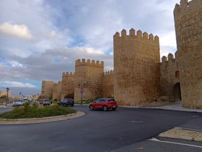 ⑰2024年3回目の世界一周ワンワールド　スペインのアビラ　エジプト、インドネシア45日間