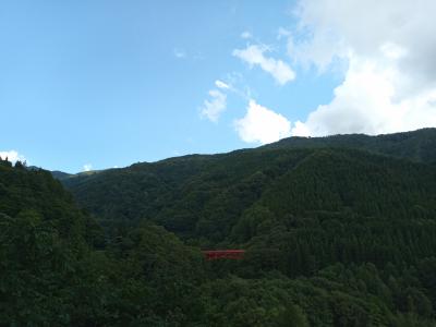 夏旅　長野へ　４　松川渓谷サイクリング　牛～温泉～滝～橋！