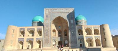 青が美しいウズベキスタン+タジキスタン+ソウル Part 1 タシケントーヒヴァーブハラ