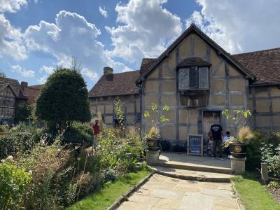 ストラットフォード・アポン・エイボン！長閑な田園風景とシェイクスピア