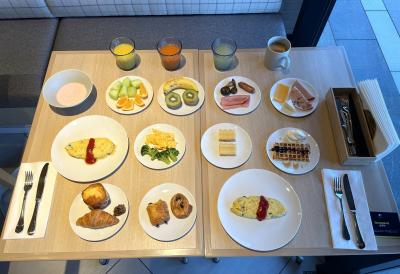 『豊洲 千客万来』高級ウニ丼【築地うに虎】2024年12月開業『ダブルツリーbyヒルトン東京有明』宿泊記【ラウンジ】朝食『有明ガーデン』温泉