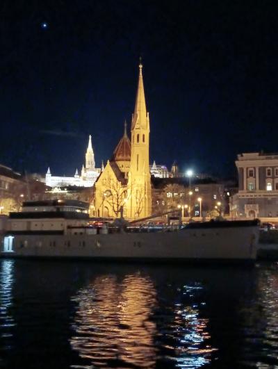 ドナウ川ナイトクルーズ