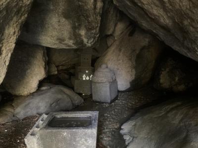 日向薬師から日向山、鐘ヶ嶺へパワースポットハイキング