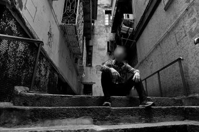 【香港マカオの旅:つなっちオススメ撮影スポット】 聖ヨセフ修道院への道中にある路地。中国文化と西欧文化が融合した日常は写真が映える!