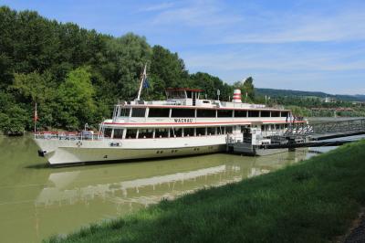 メルク２日目、ドナウ川バッハウ渓谷クルーズ（前半）へ