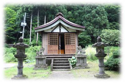 清津薬師堂と上越市浦川原区 剣神社