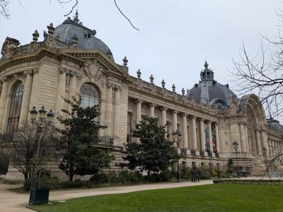 美術館巡り:パリの宮殿美術館プチ・パレを訪問、豪華で太っ腹な展覧会を堪能できた