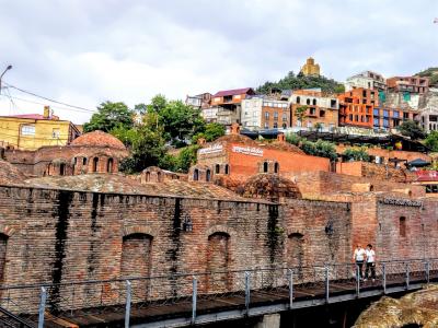 25年ぶりのジョージア、アルメニアの旅：14 25年ぶりのトビリシで温泉で日頃の疲れを癒す