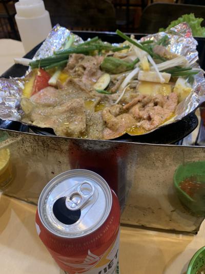 ヤギの焼肉を食べるぞー