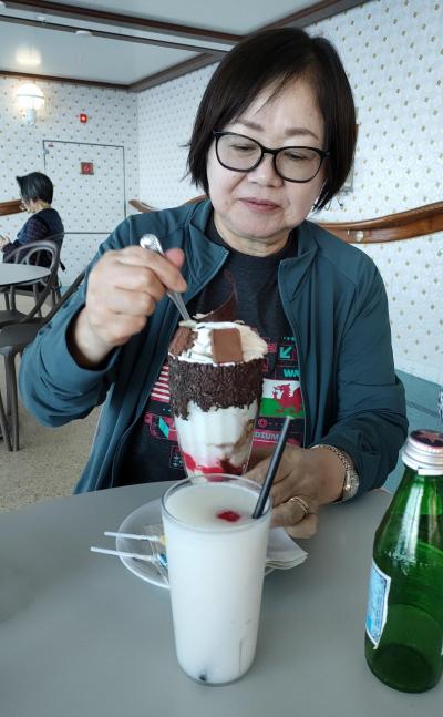 ダイヤモンド・プリンセス　ニュージーランドクルーズ17日の旅（14）悪天候に備えてフィヨルドランドには寄らずにメルボルンを目指す終日航海日。