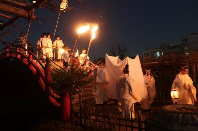 春の東京散歩　　亀戸天神の神忌祭（じんきさい）