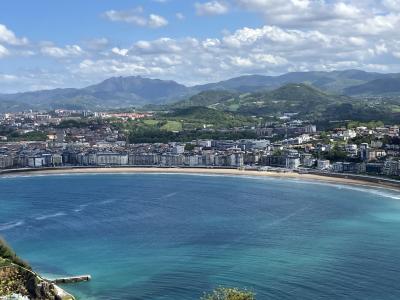 春のフランス&スペイン・バスクの旅9日間【6】シラフでも楽しめたバル巡り～モンテイゲルドの丘～ミラマール宮殿～街歩き～