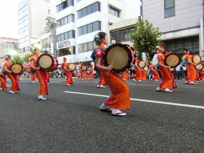 夏だ。東北祭りだ。盛岡さんさ祭の熱気がすごい②