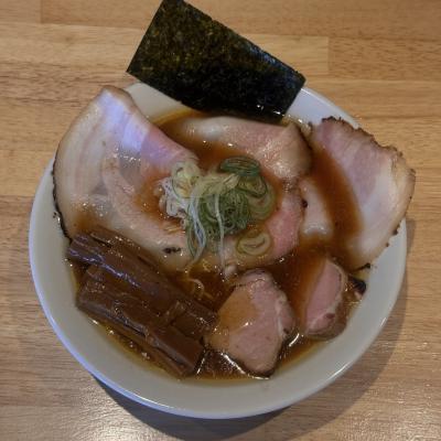 ぐんま麺紀行18【竜の髭 ramen-labo】本日のこだわり・金の中華そばをすする