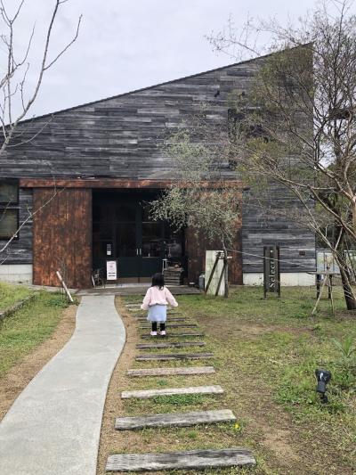 天気予報に振り回された春の浜松＊花とメルヘン（？）の旅＊②～花散歩と沖縄カフェ＆初めてのリアンディ