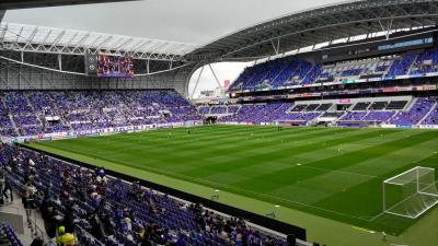 エディオンピースウイング広島でサッカー観戦