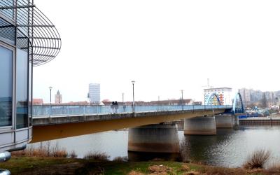 ポーランドでタイマッサージ / ベルリンからお散歩でフランクフルト アム オーデルへ