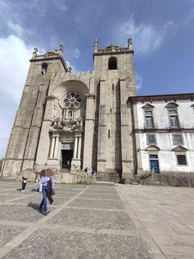 ポルト観光3日目‐3 ポルト大聖堂・ドンルイス1世橋 (2024年2月日本からブルガリアへ24)