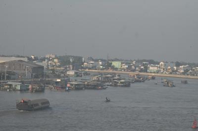 台北経由ベトナム旅③　カントー郊外にある水上マーケット、カイラン