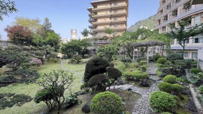 伊東園ホテルってほんとのとこ、どうなの？伊東園リゾート熱海金城館に泊まり、昭和の豪華旅館を体験しました。